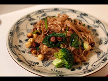 Load and play video in Gallery viewer, Vietnamese Brown Rice Noodles with Seaweed - Pack of 6 - 24 servings
